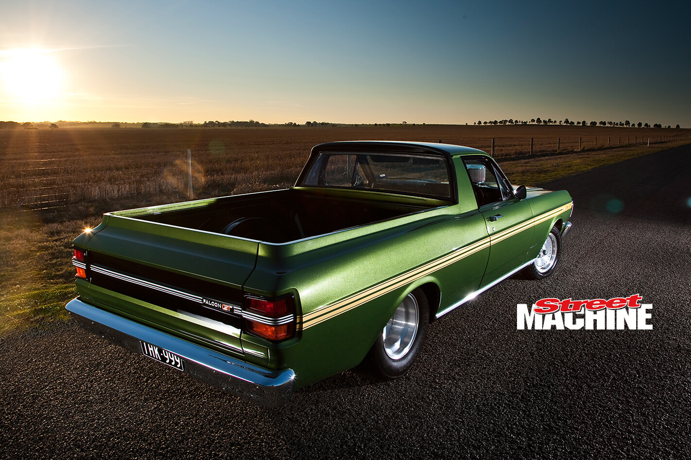 Ford XY Falcon Ute 440 7