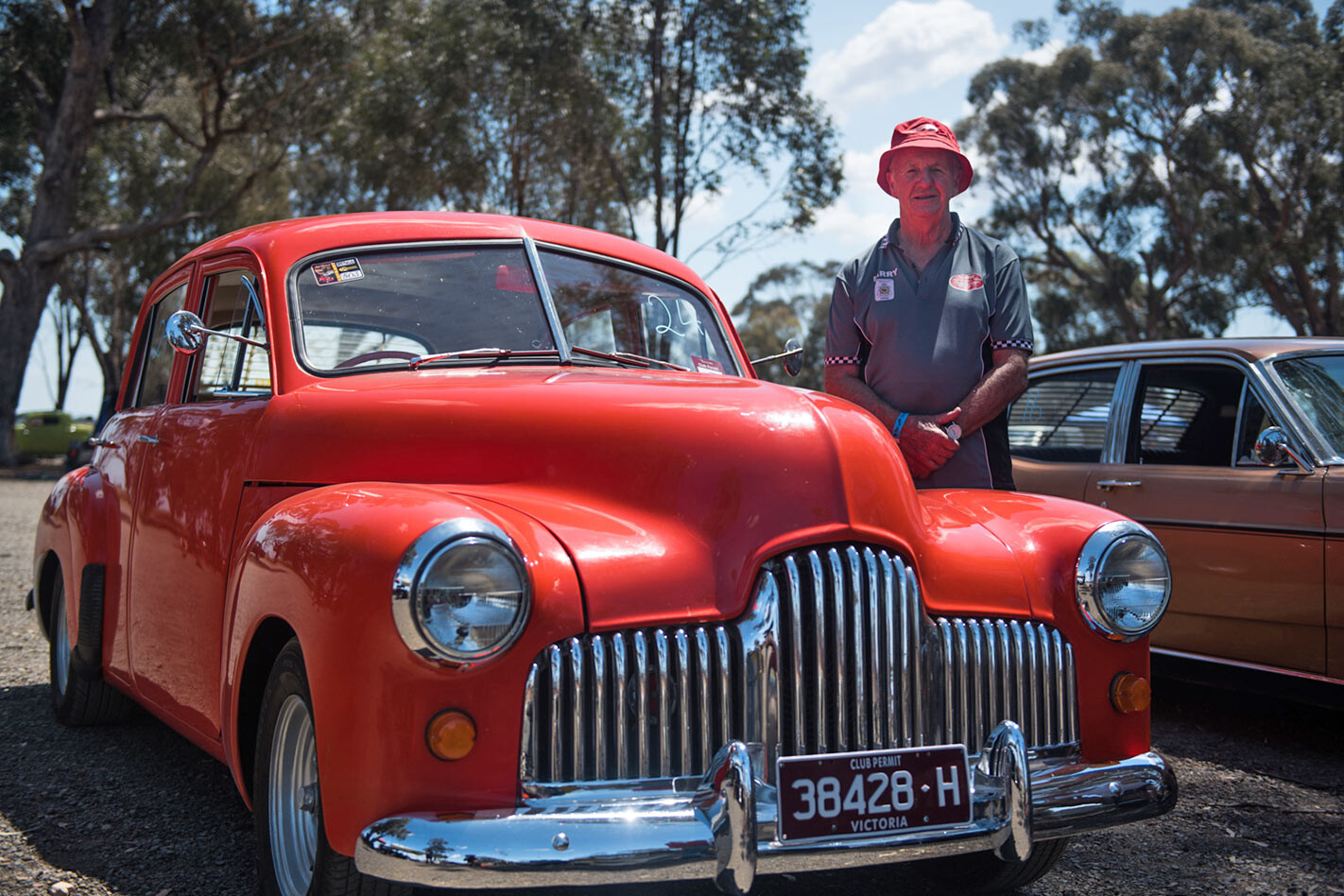 HOlden FX