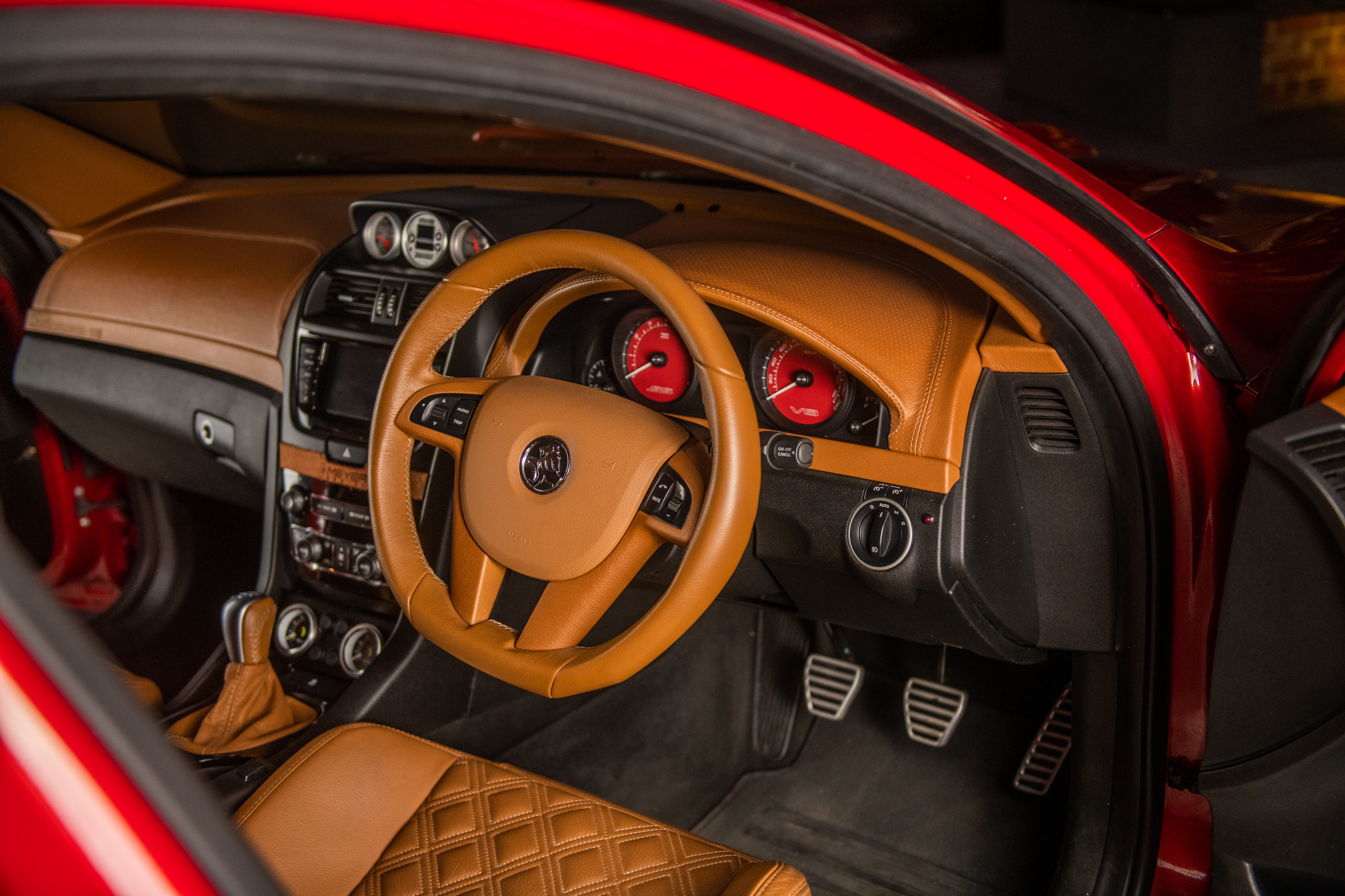 Street Machine Features Glenn John Tronc Ve Wagon Dash