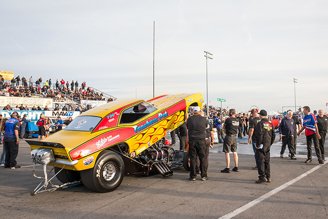 Nostalgia funny car