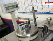 Hemi -six -Weighing -the -pistons -1088