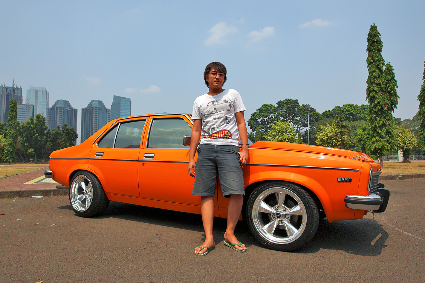 Holdens in Jakarta