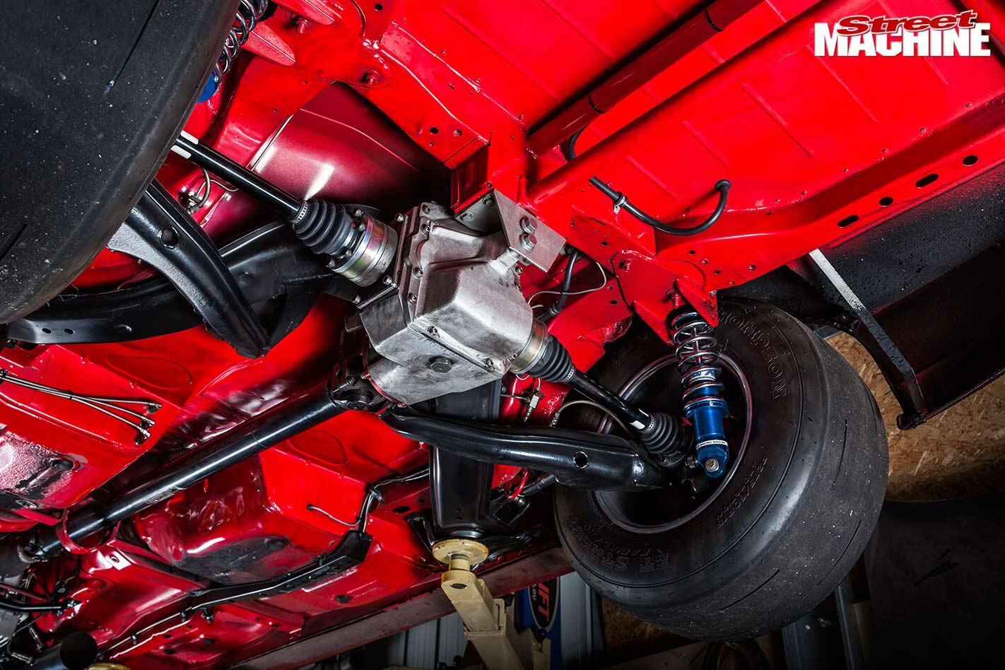 Holden Commodore VX SS underside
