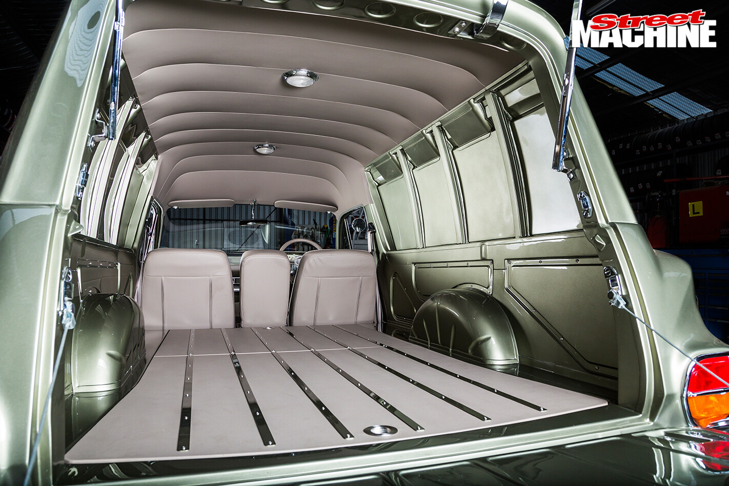 Holden -EH-Panel -Van -rear -inside
