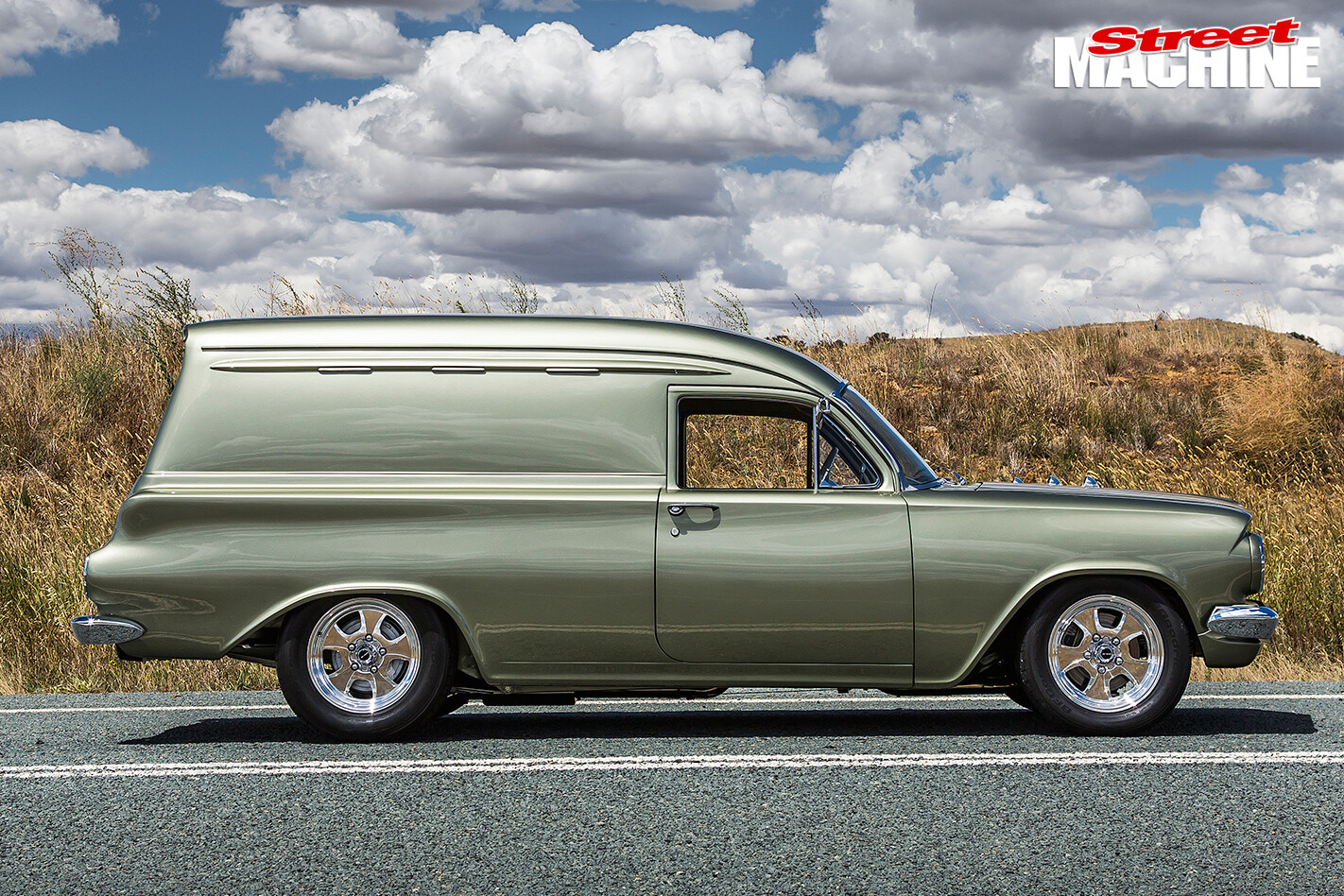 Holden -EH-Panel -Van -side -view