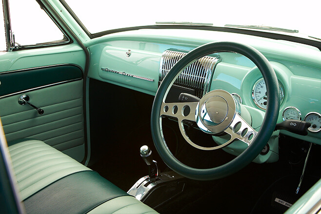 Holden FC Station Sedan dash