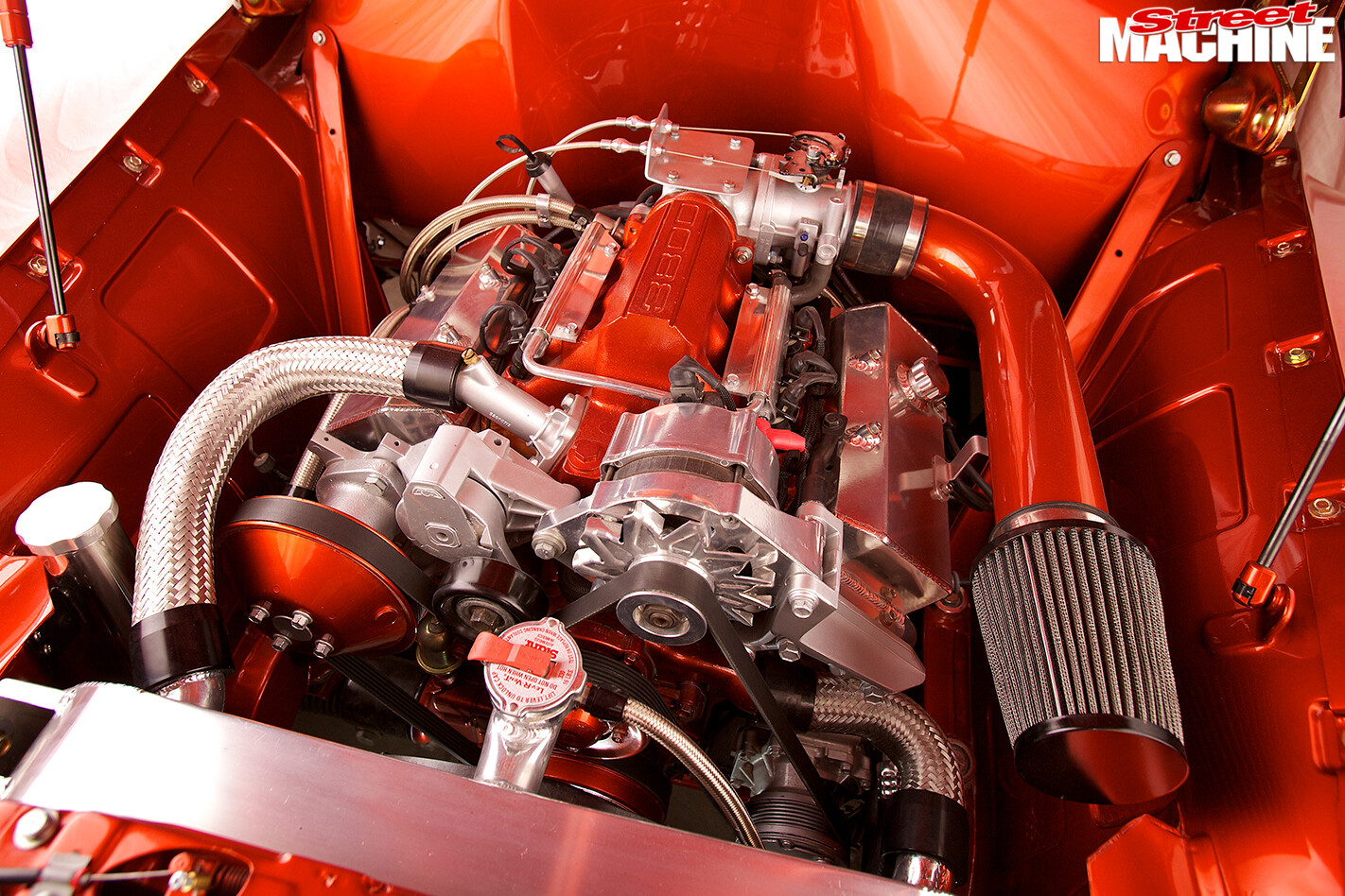 Holden -fj -ute -engine -bay