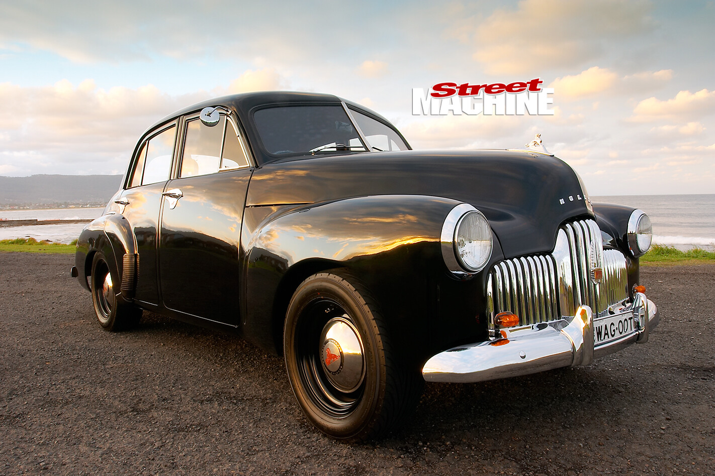 Holden -FX-48-215-main