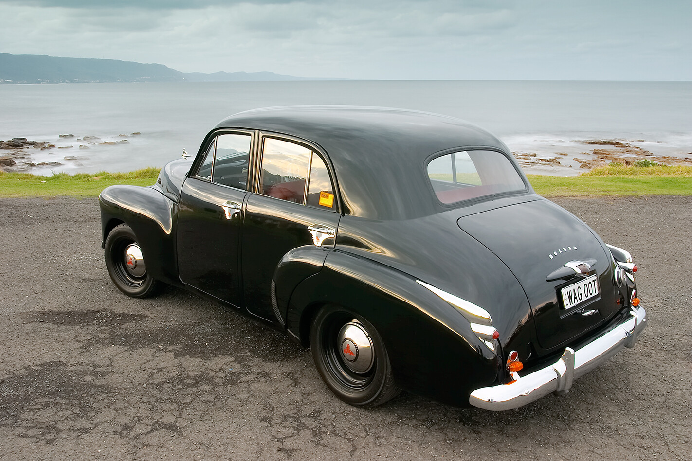 Holden -FX-48-215-rear