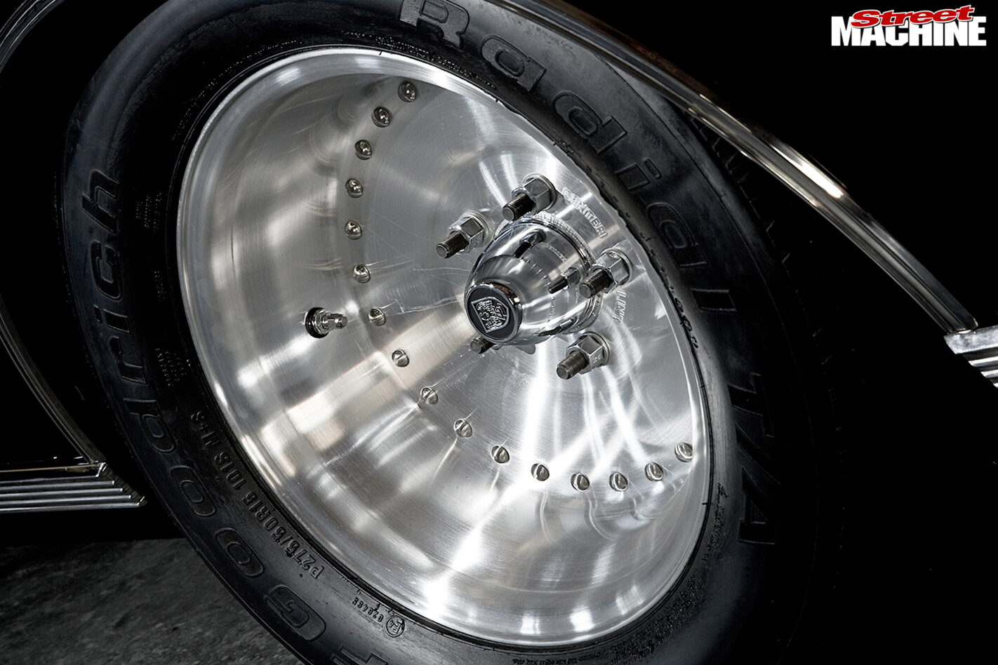 Holden -HG-Brougham -wheel