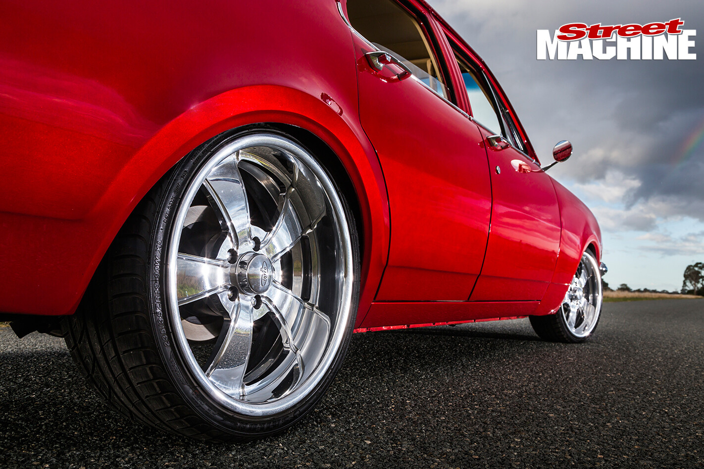 Holden -HG-KIngswood -10-right -rear -wheel