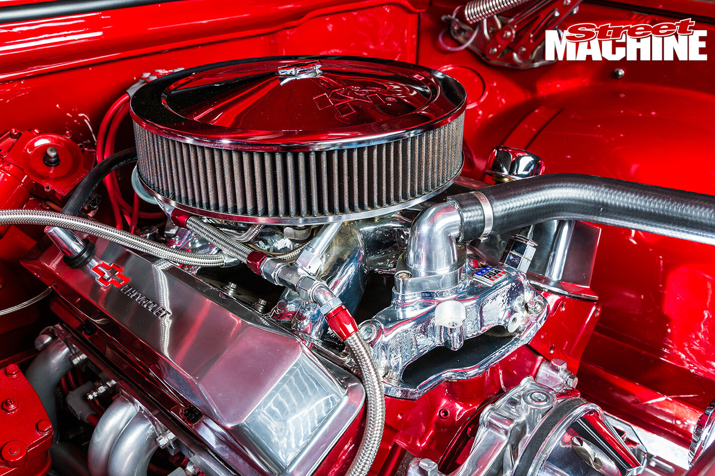Holden -HG-KIngswood -8-engine
