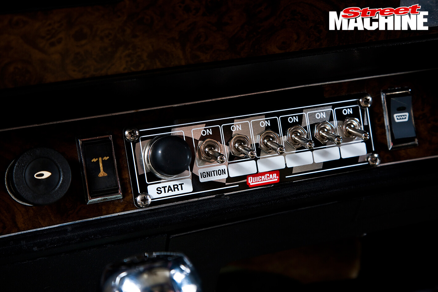 Holden -HJ-Statesman -switches