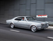 Holden HK Monaro onroad