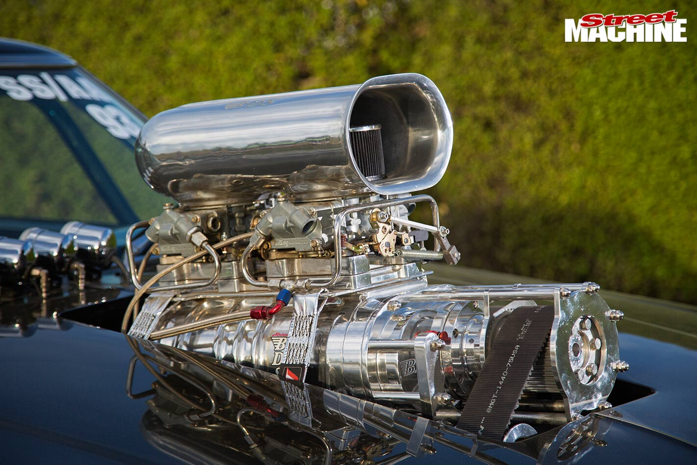Holden HQ Monaro engine