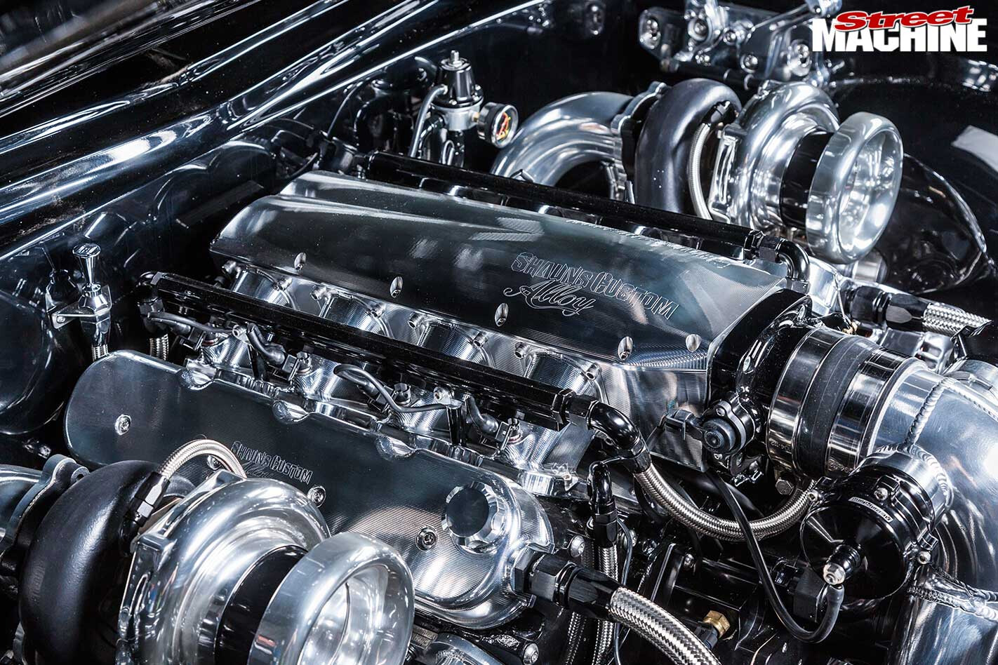 Holden HQ engine bay