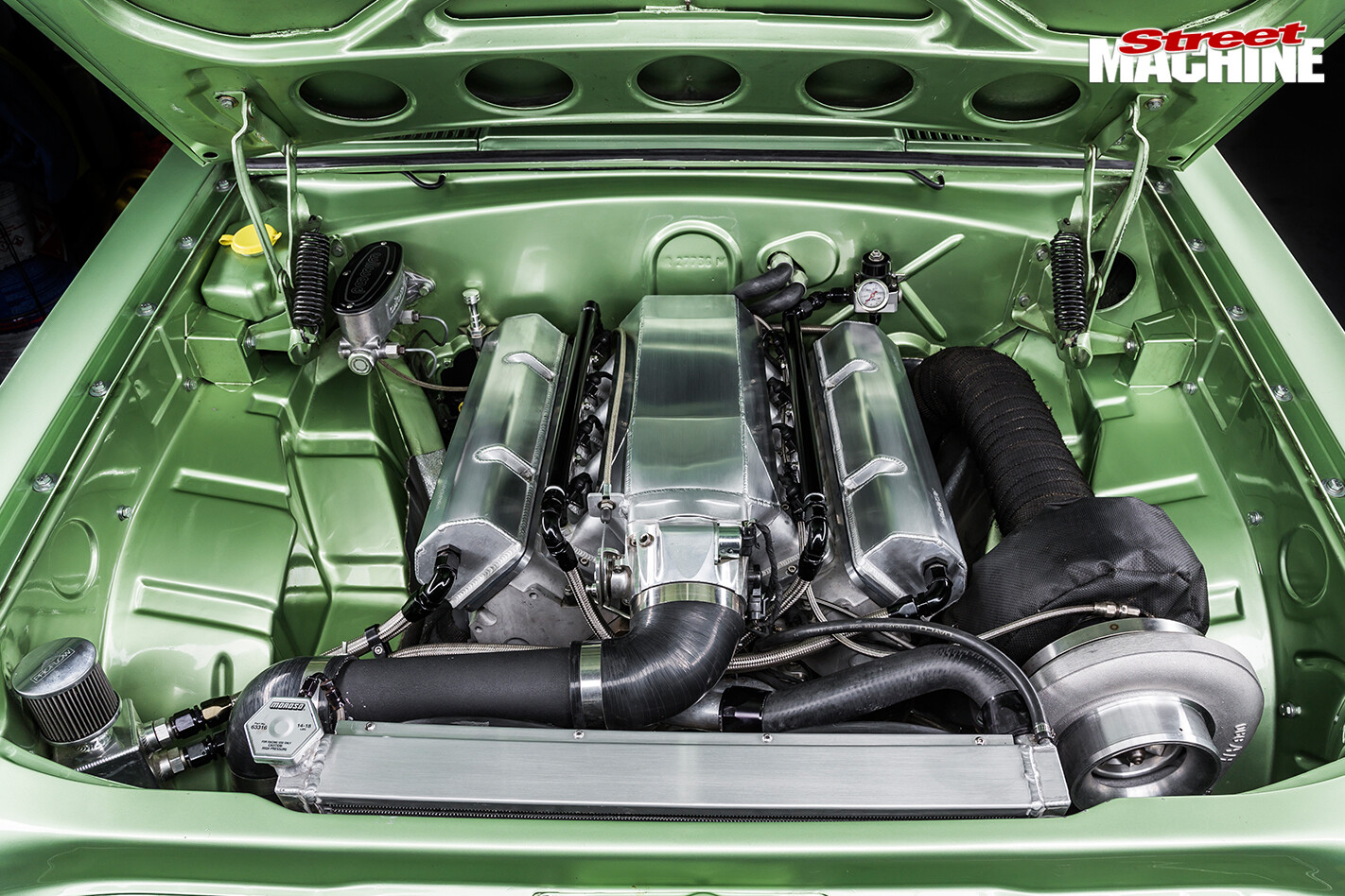 Holden -HR-engine