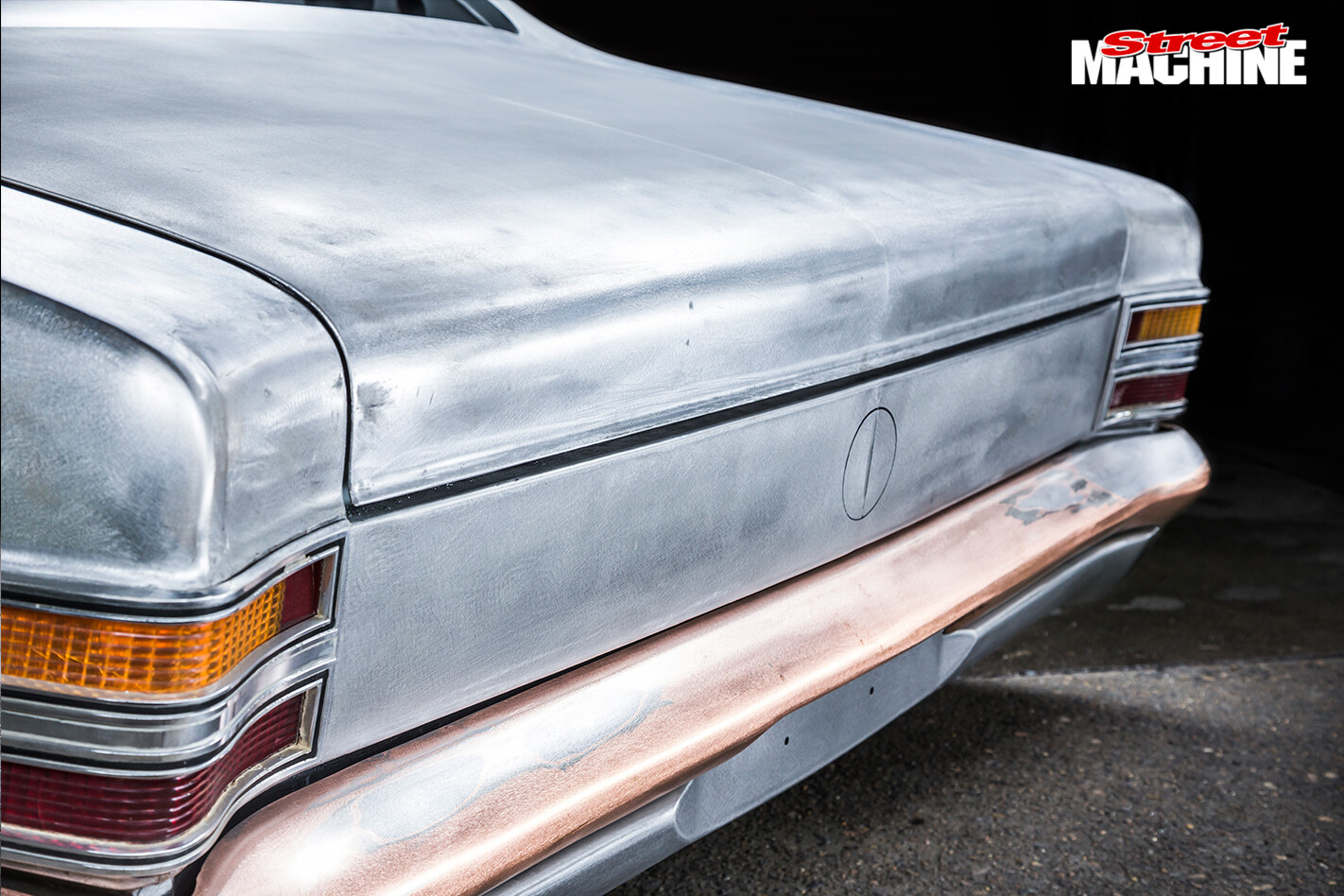 Holden -HT-Kingswood -rear -detail
