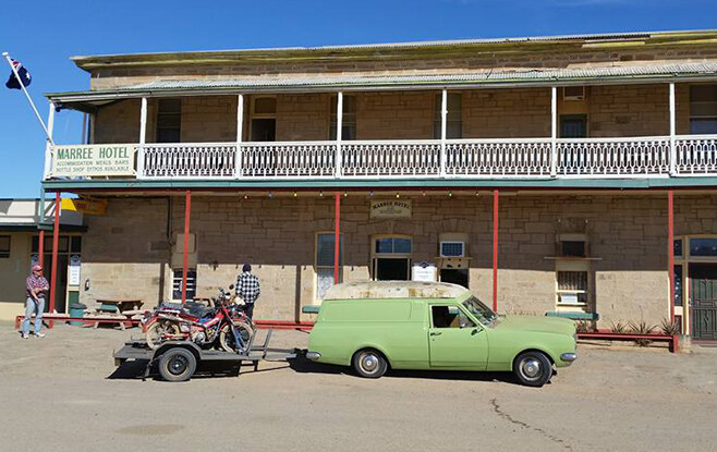 Holden HT panelvan