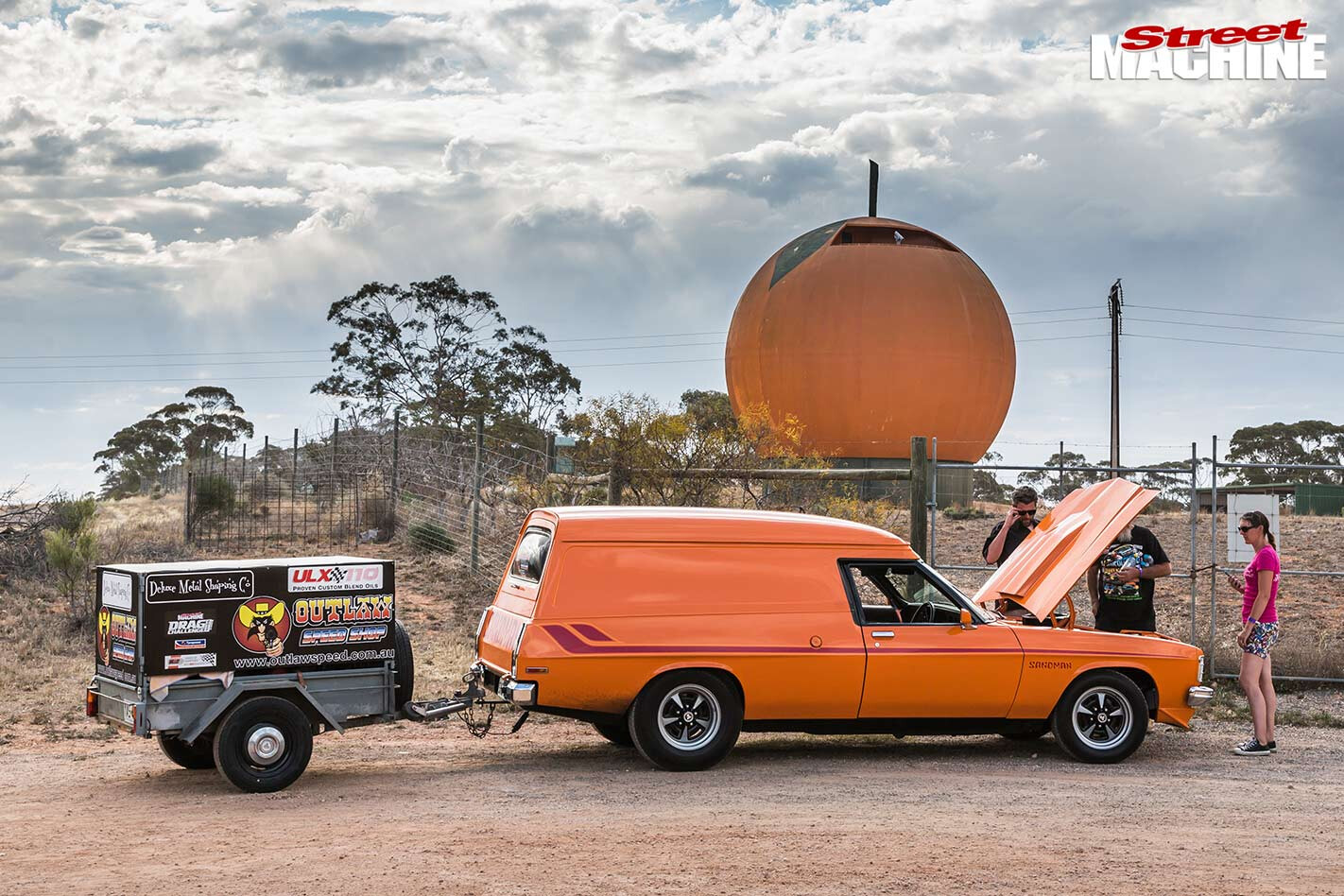 Holden HZ Sandman