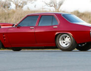 Holden HZ side