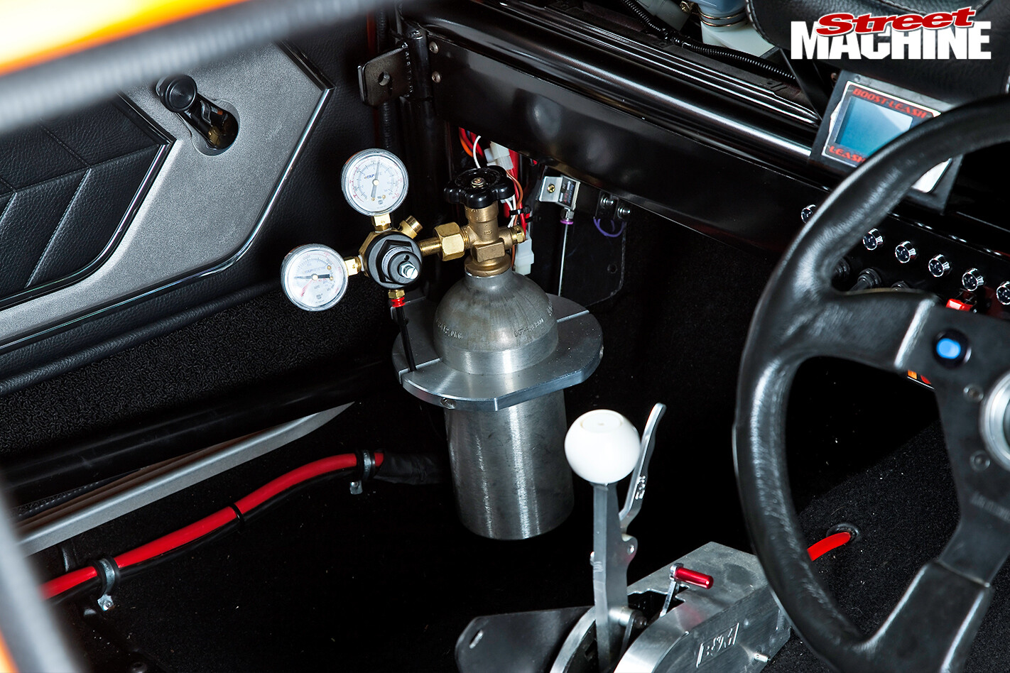 Holden -LC-Torana -dash -detail -3