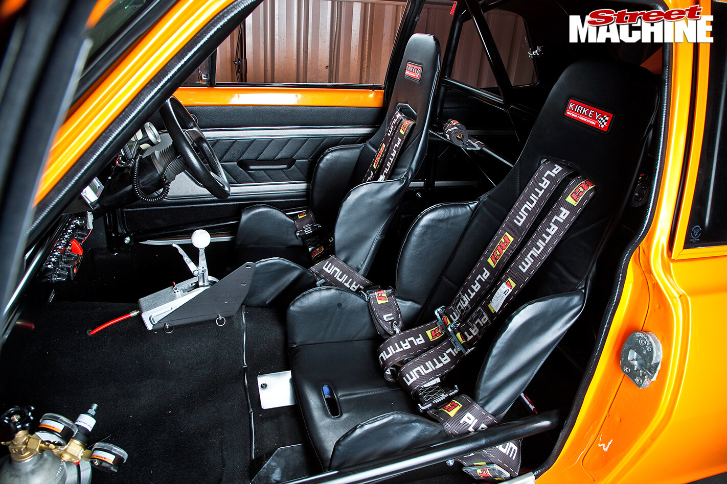 Holden -LC-Torana -interior -passenger -side