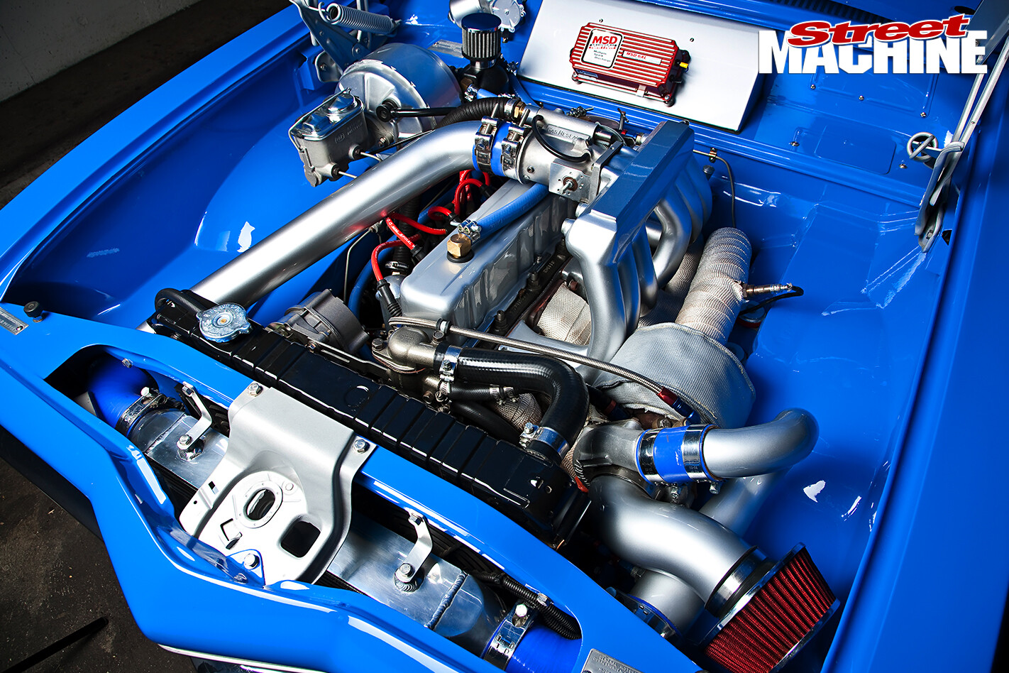 Holden -LJ-Torana -Coupe -engine -bay