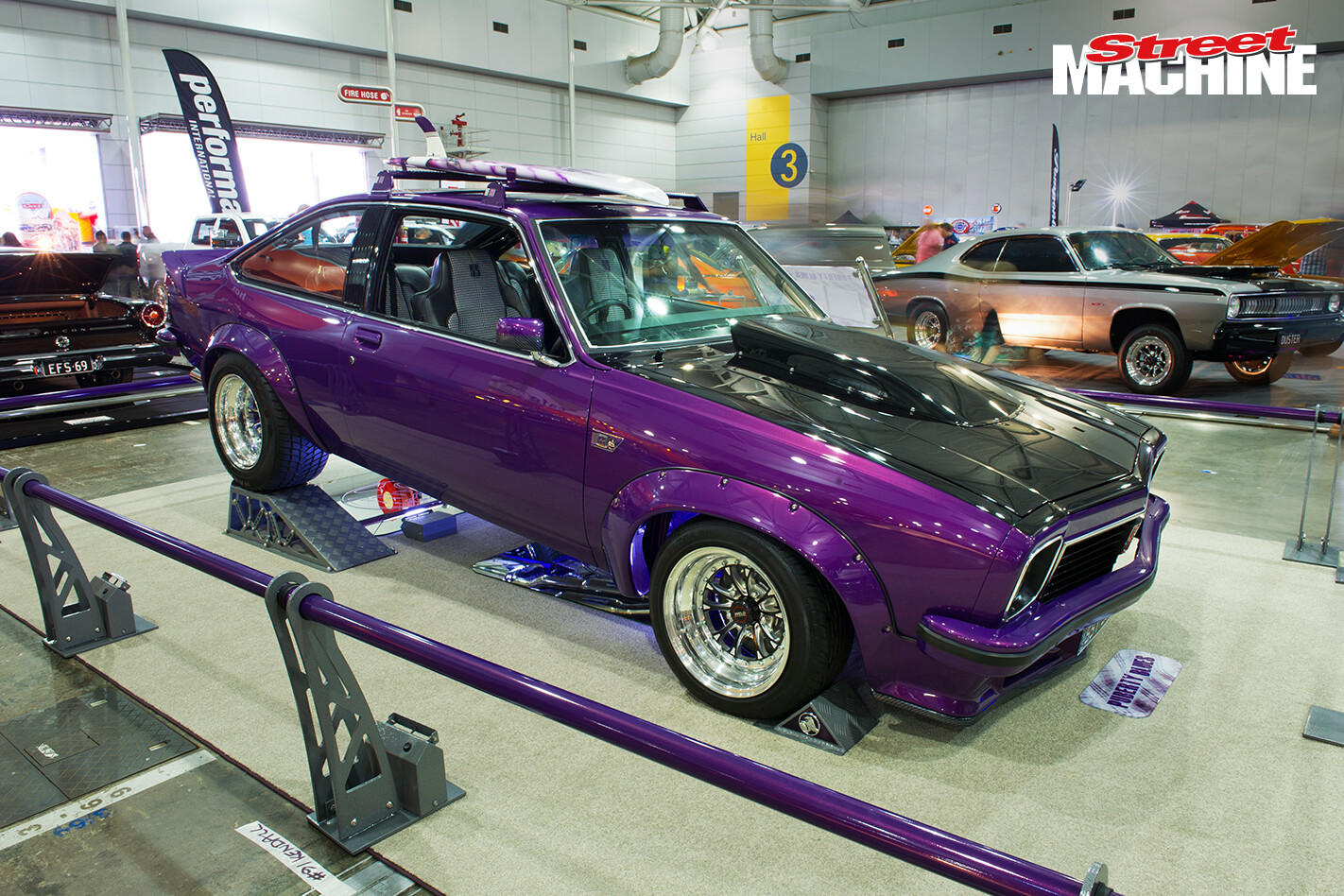 Holden LX Torana Hatch 3027