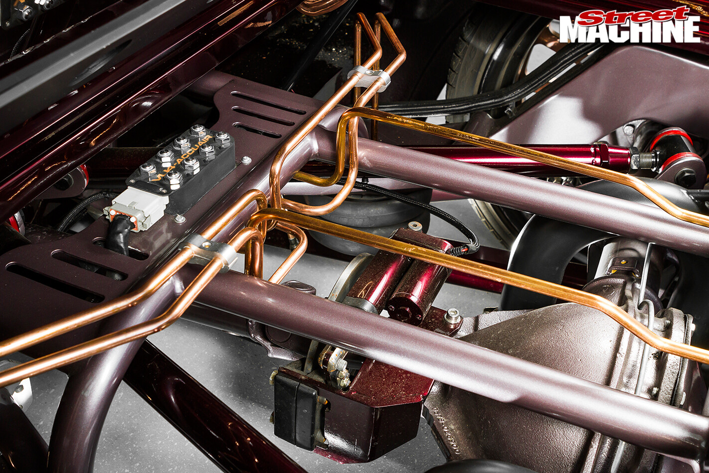 Holden -Rodeo -slammed -hydraulics -detail