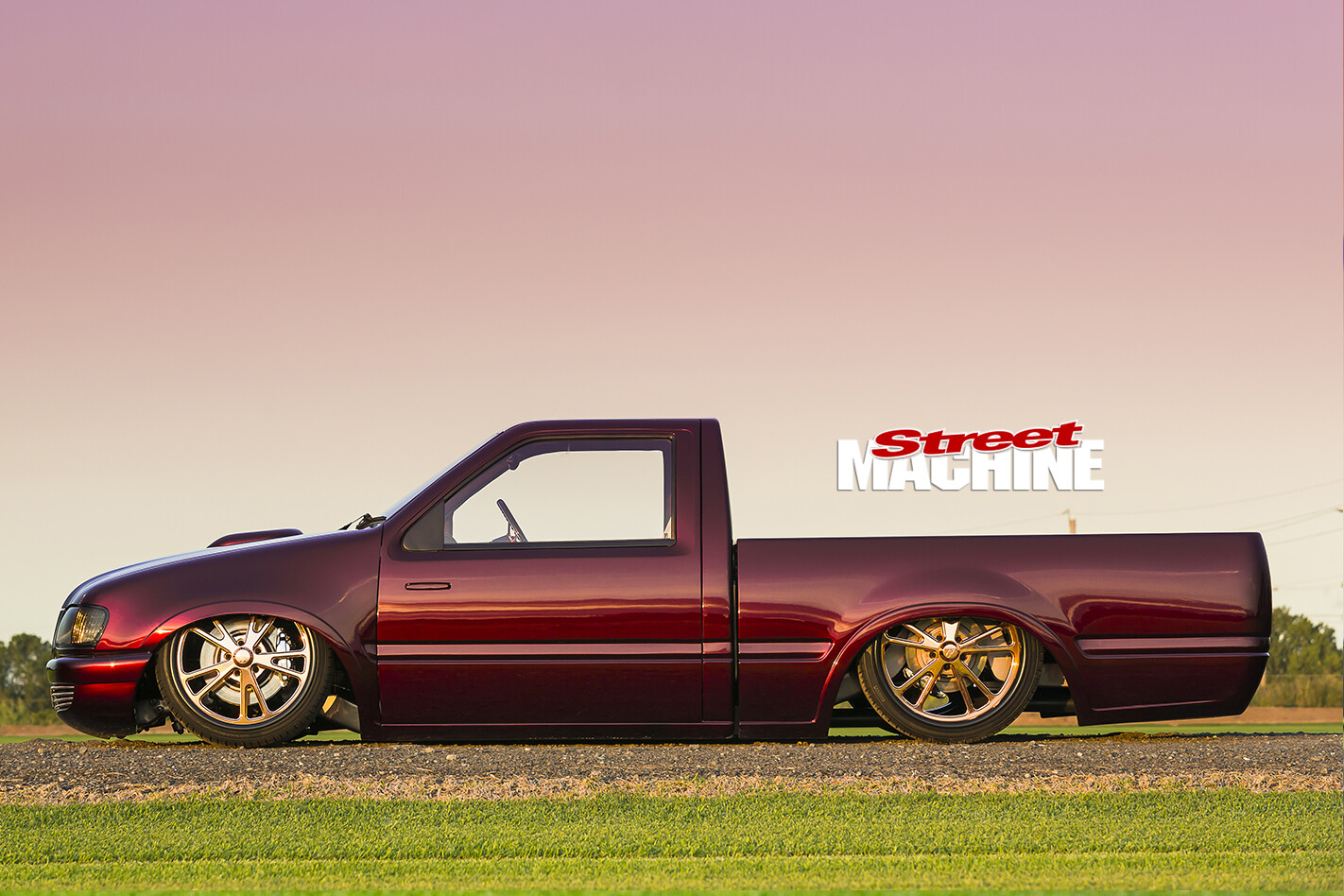 Holden -Rodeo -slammed -side -view
