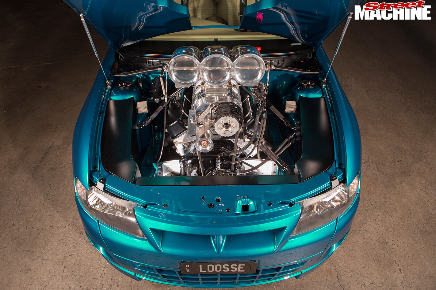 Holden -ss -ute -engine -bay