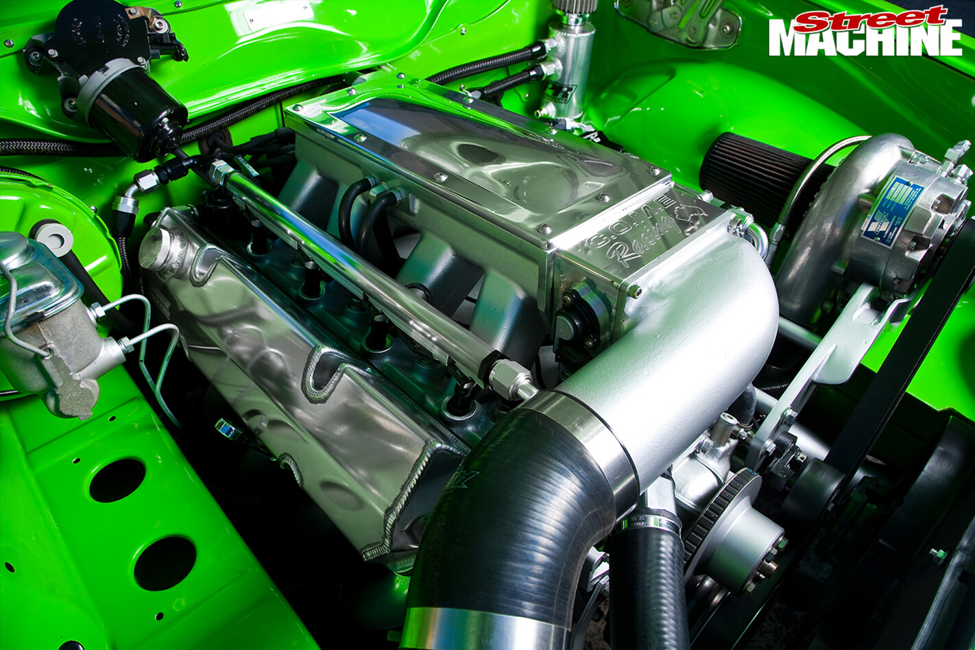 Holden -Torana -LX-Hatch -front -engine -detail