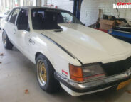 holden vh commodore