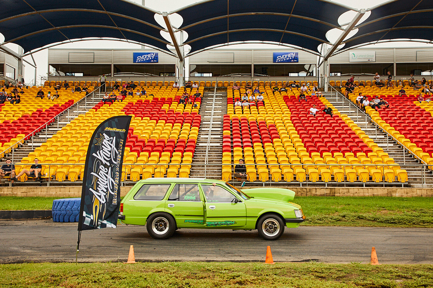 Holden VH Vacationer