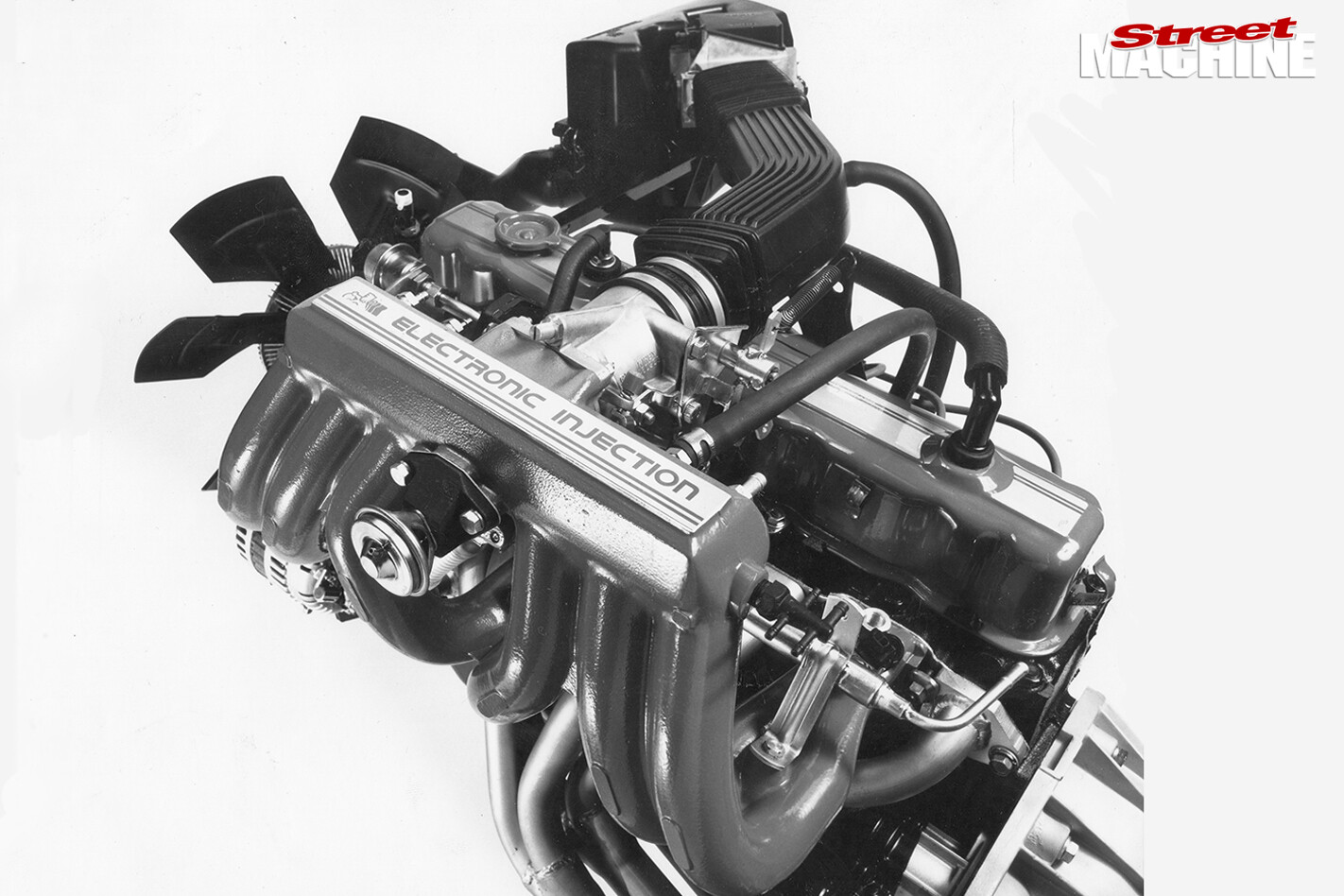 Holden -vk -black -motor