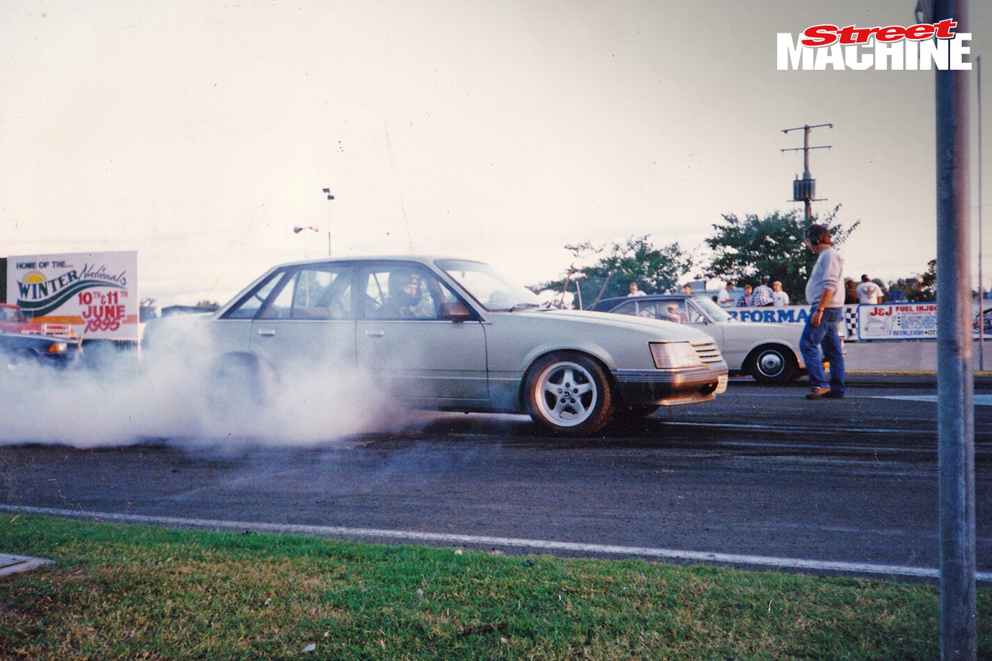 Holden VK Commodore Berlina Nw