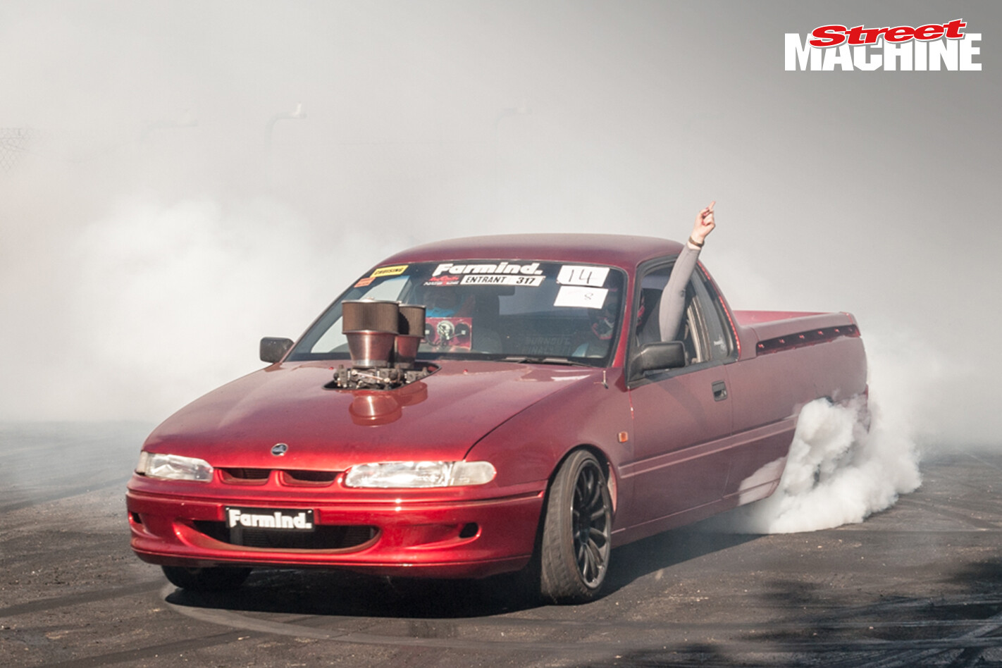Holden VS Ute Burnout 5777
