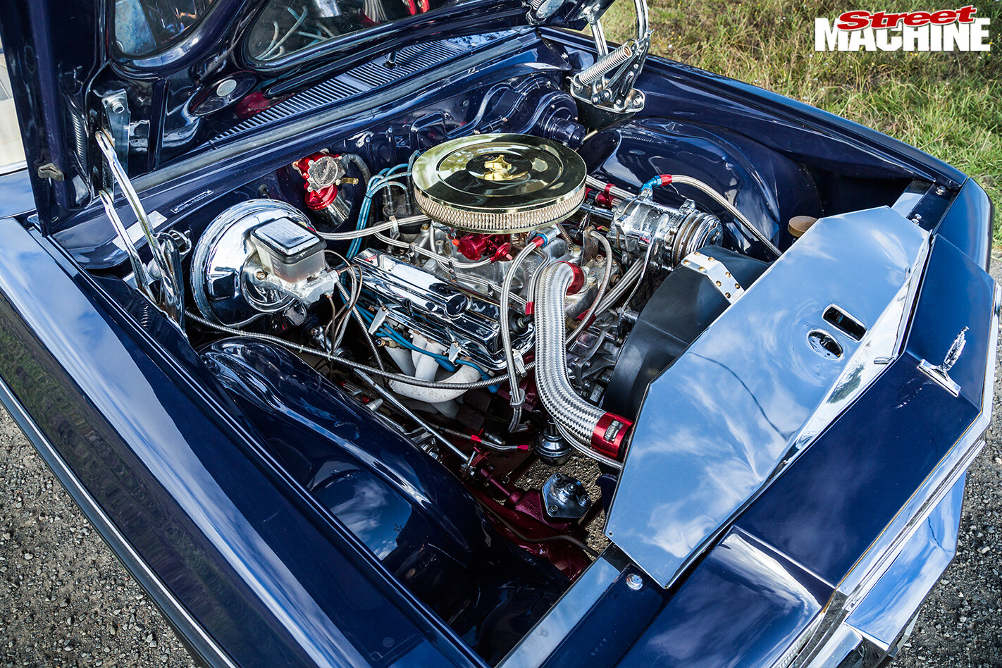 HOlden -WB-ute -engine -bay
