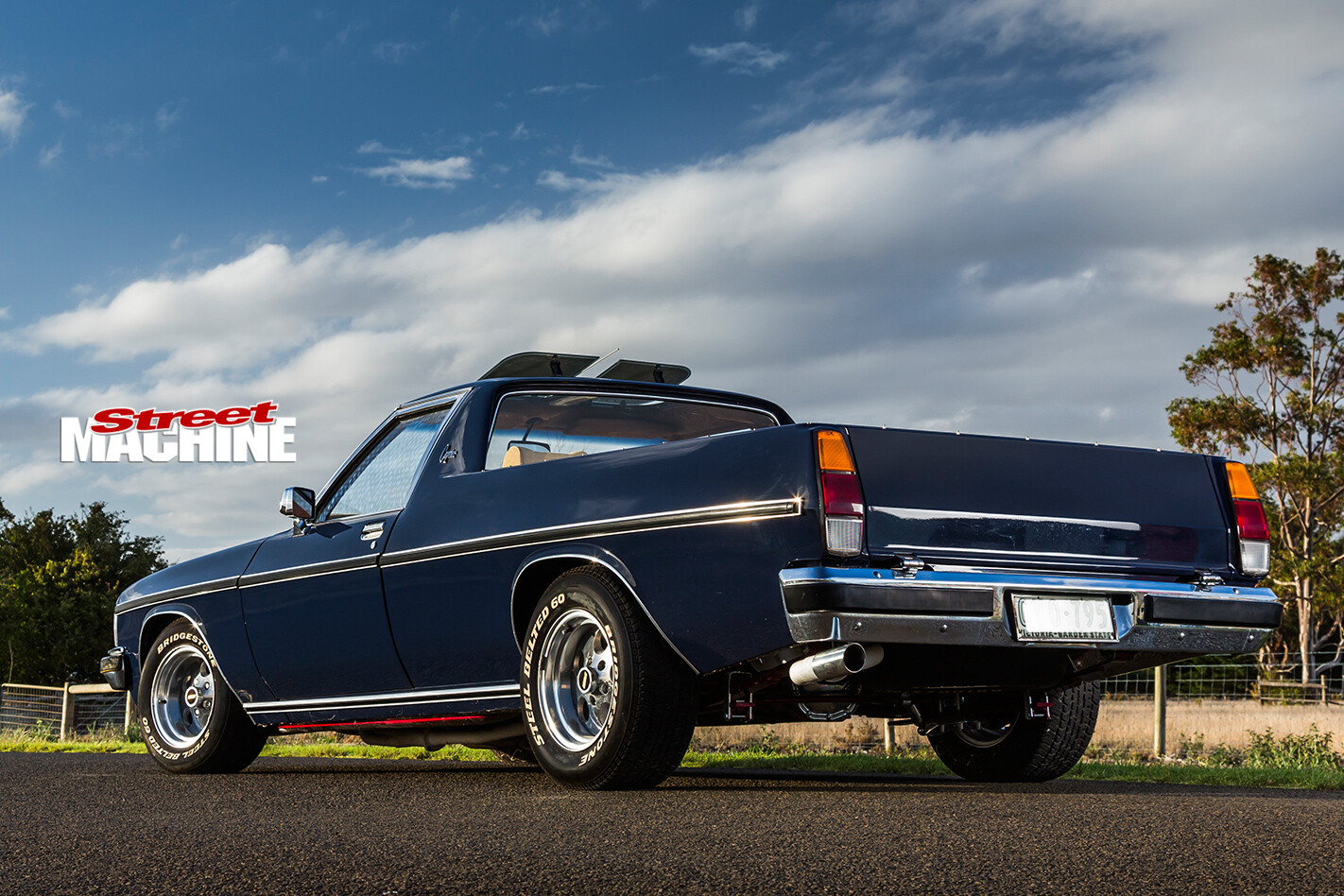 HOlden -WB-ute -rear