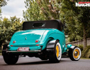 1933 ford roadster rear
