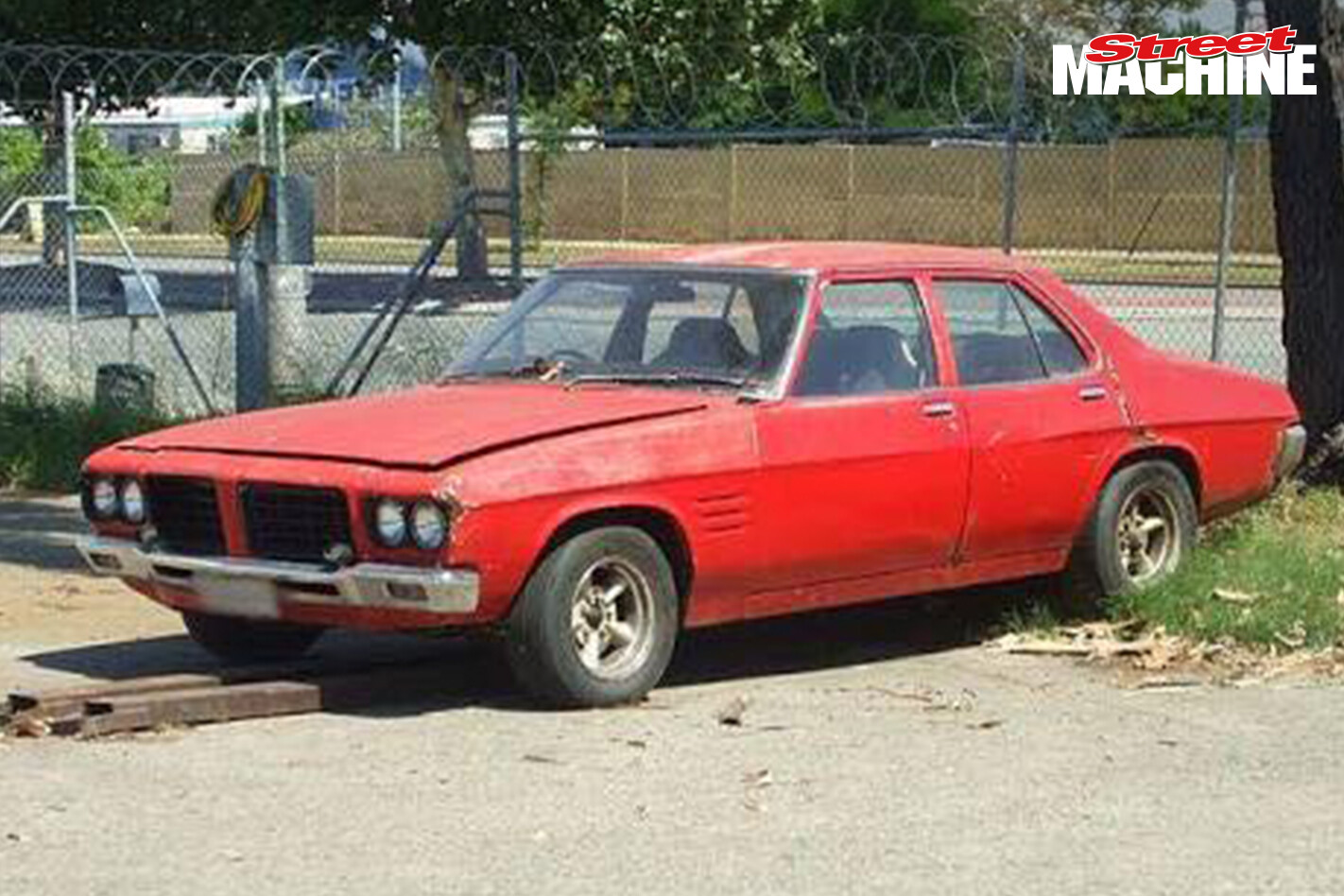 HQ Holden 202 Damiano Michele