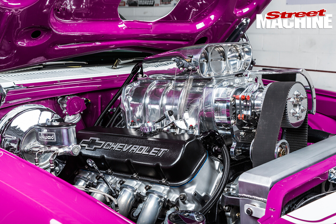 HQ-Monaro -GTS-engine -detail