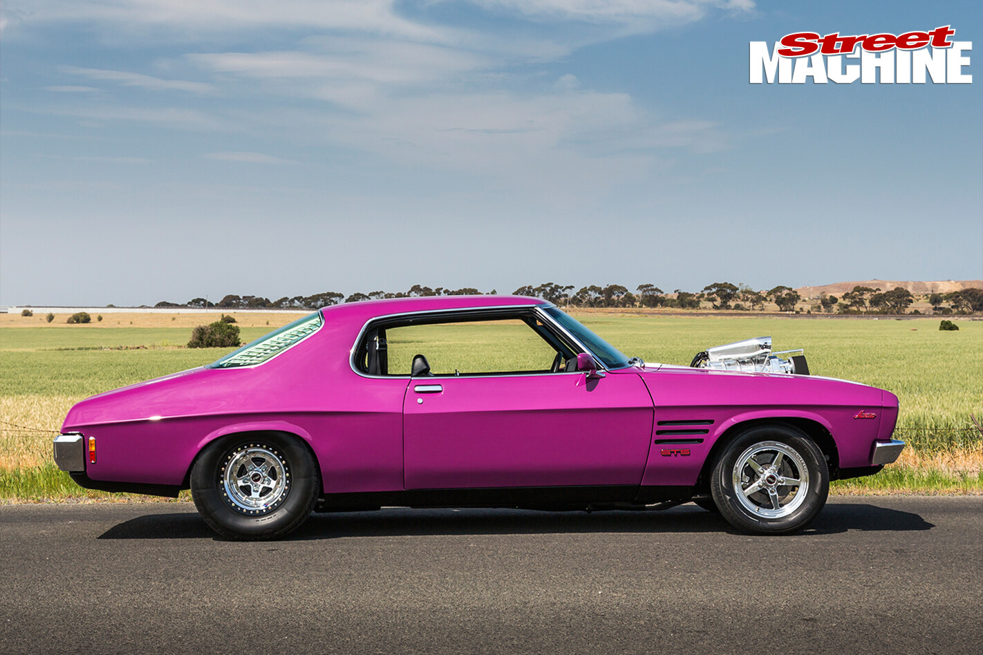 HQ-Monaro -GTS-side -view
