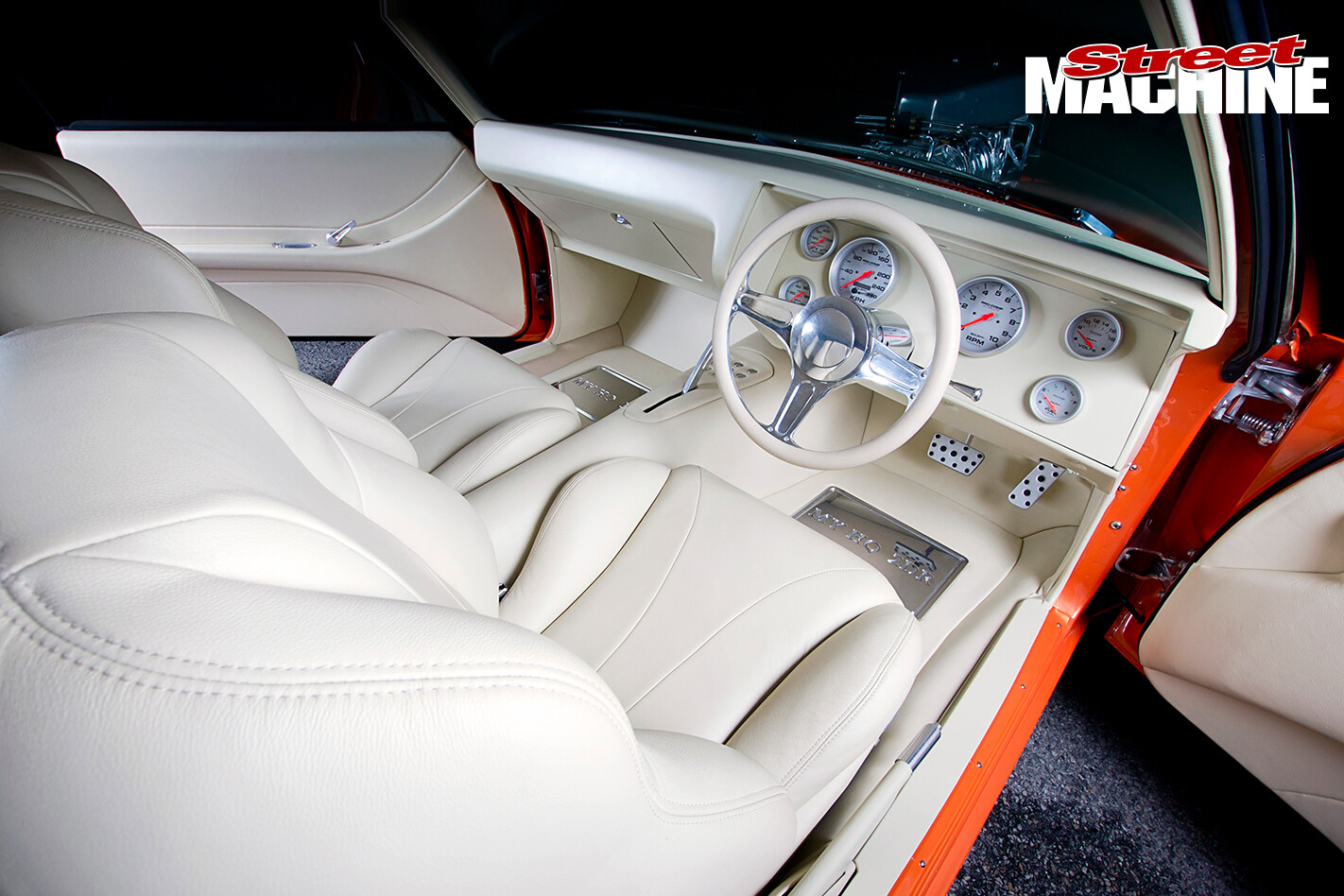 HQ-Monaro -inside -front -2