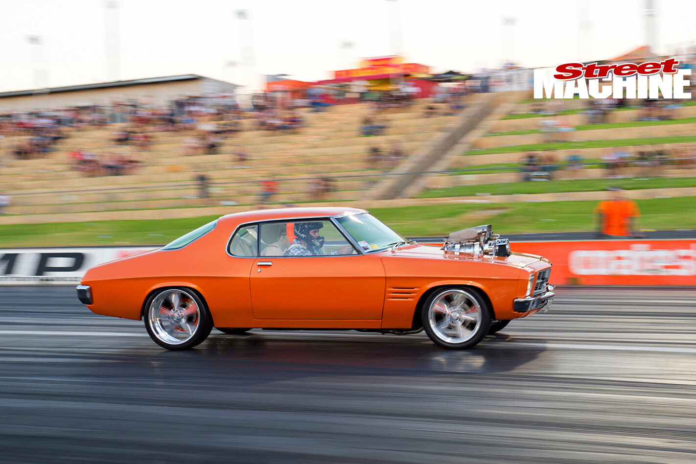 HQ-Monaro -speedway -2