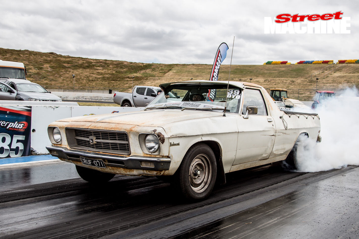 HQ Ute Burnout 23