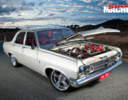 HR-Holden -bonnet -up