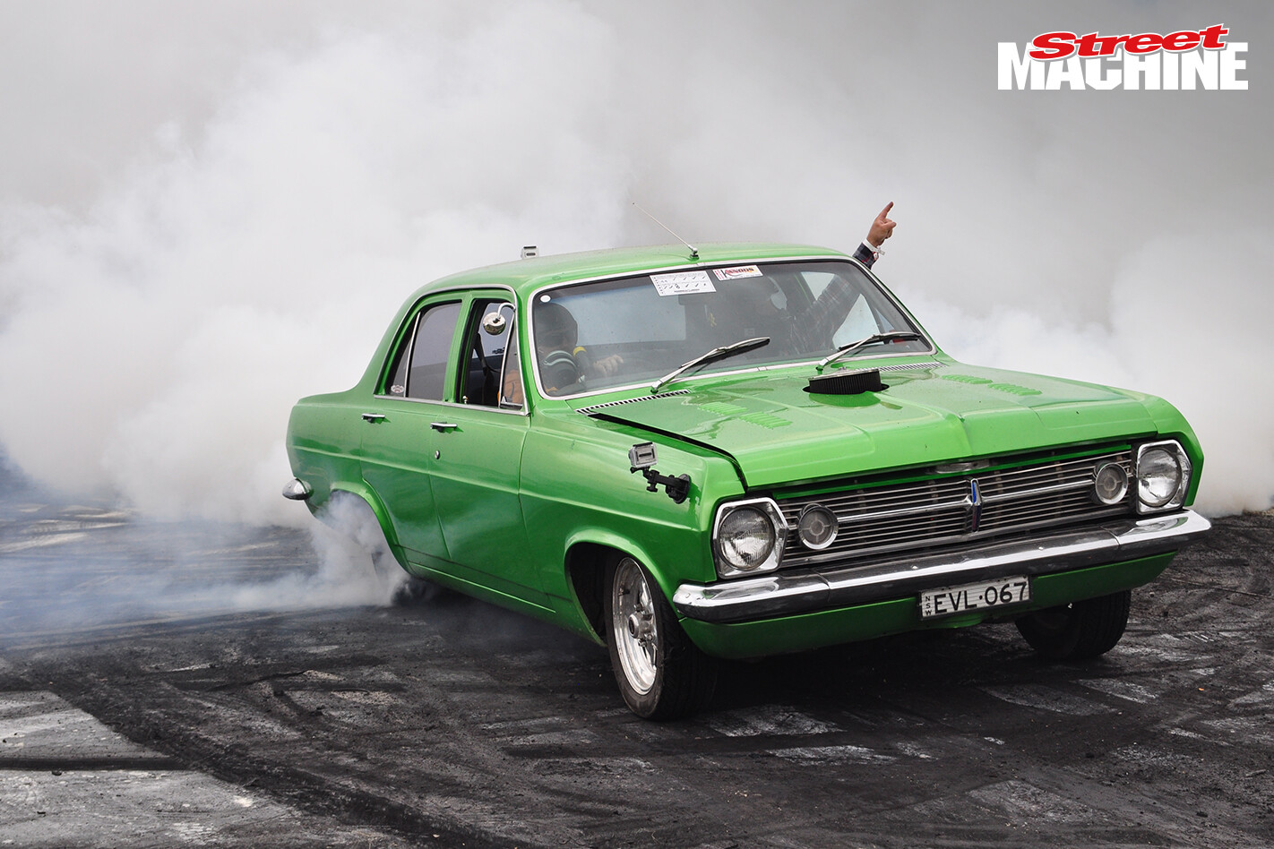 HR Holden Burnout Kandos