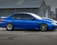 HSV Clubsport side